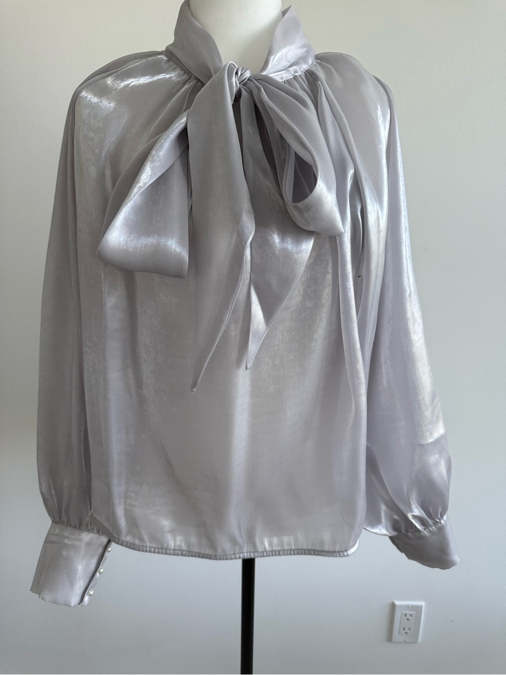 Lulu's Silver Satin Tie-Bow Blouse